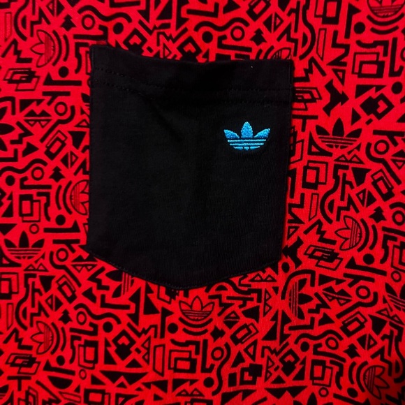 adidas Red and Black Short Sleeve Tee 2XL - Picture 4 of 7